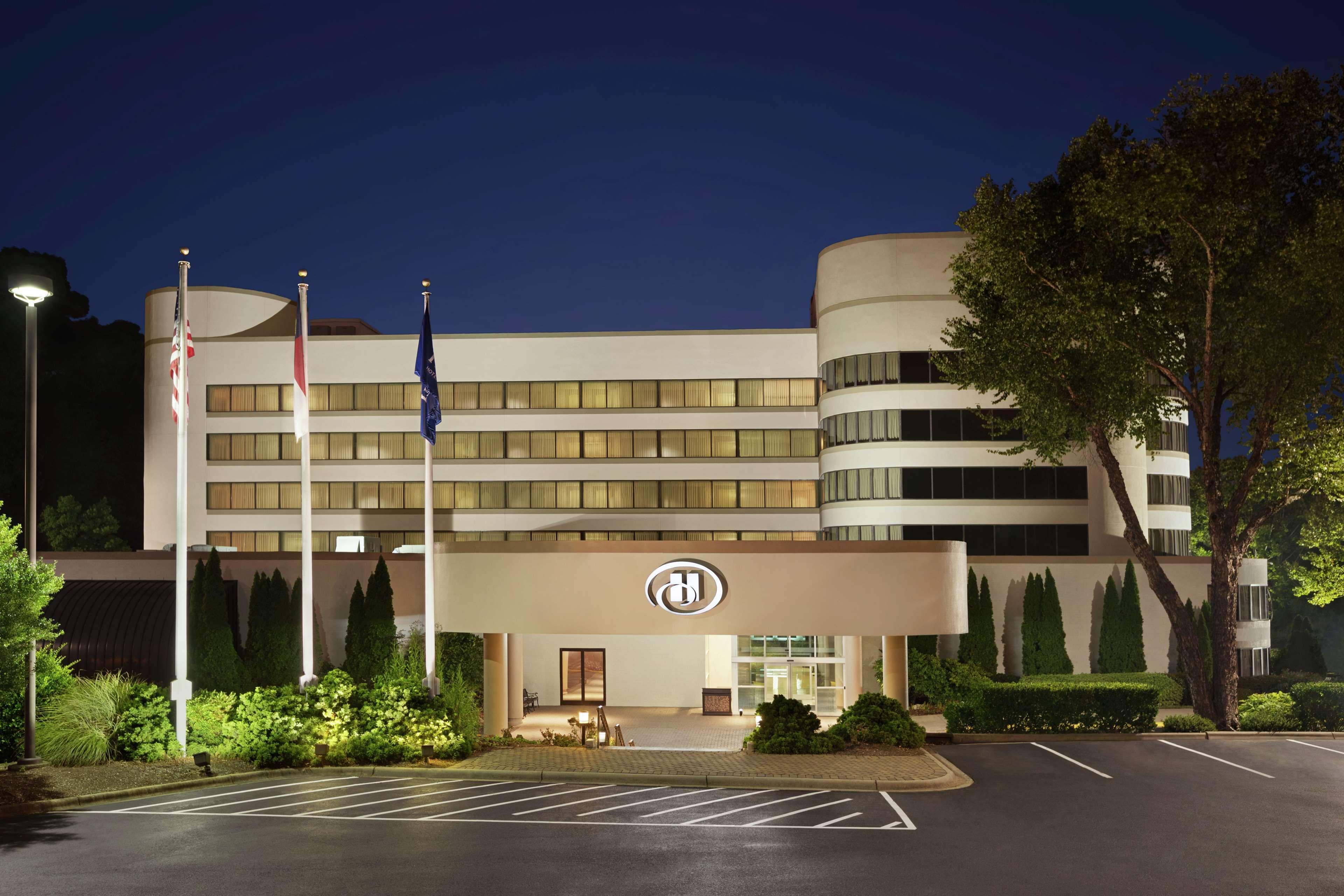 Doubletree By Hilton South Charlotte Tyvola Hotell Exteriör bild