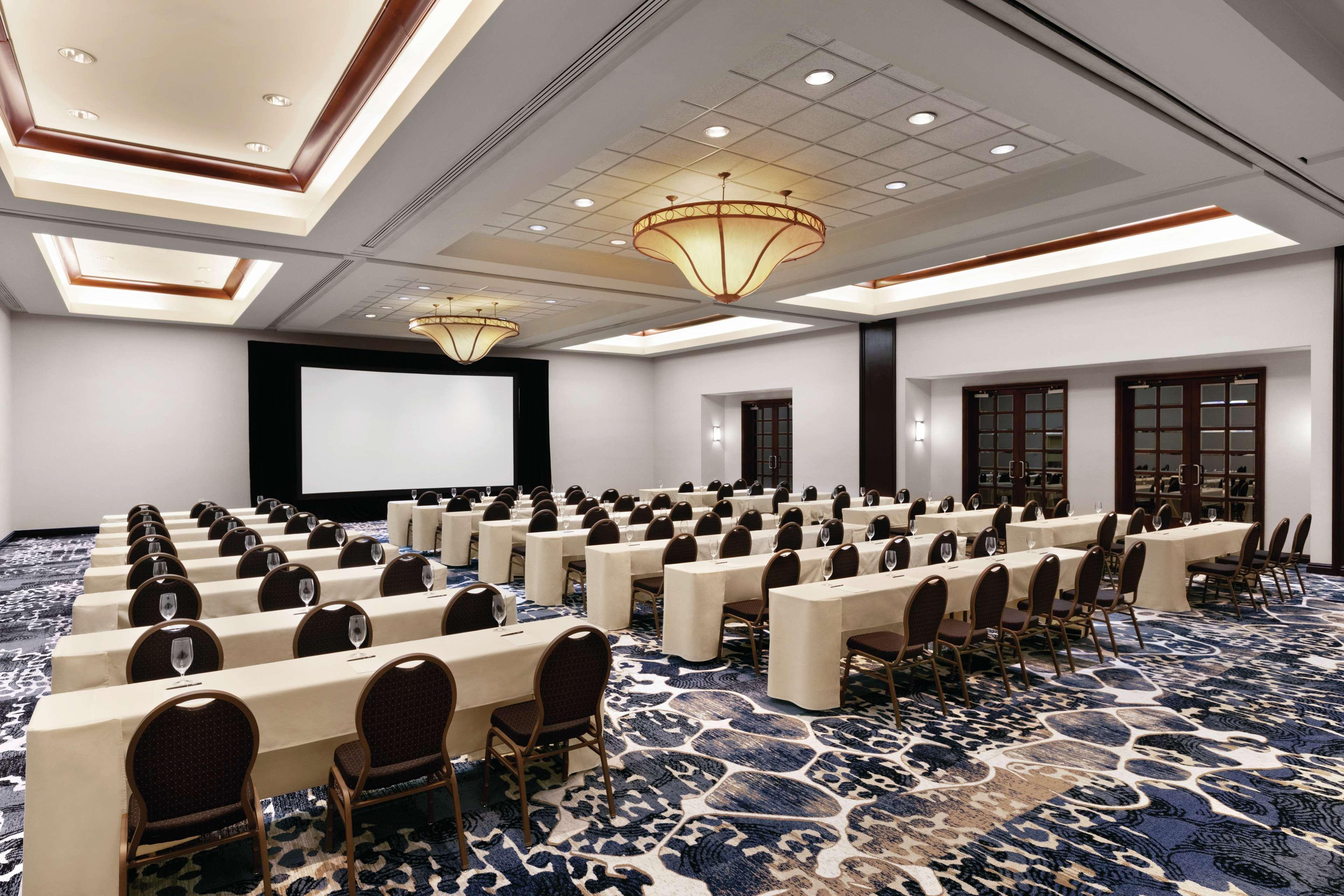 Doubletree By Hilton South Charlotte Tyvola Hotell Exteriör bild