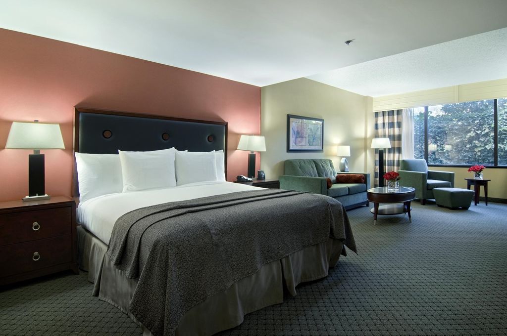 Doubletree By Hilton South Charlotte Tyvola Hotell Rum bild