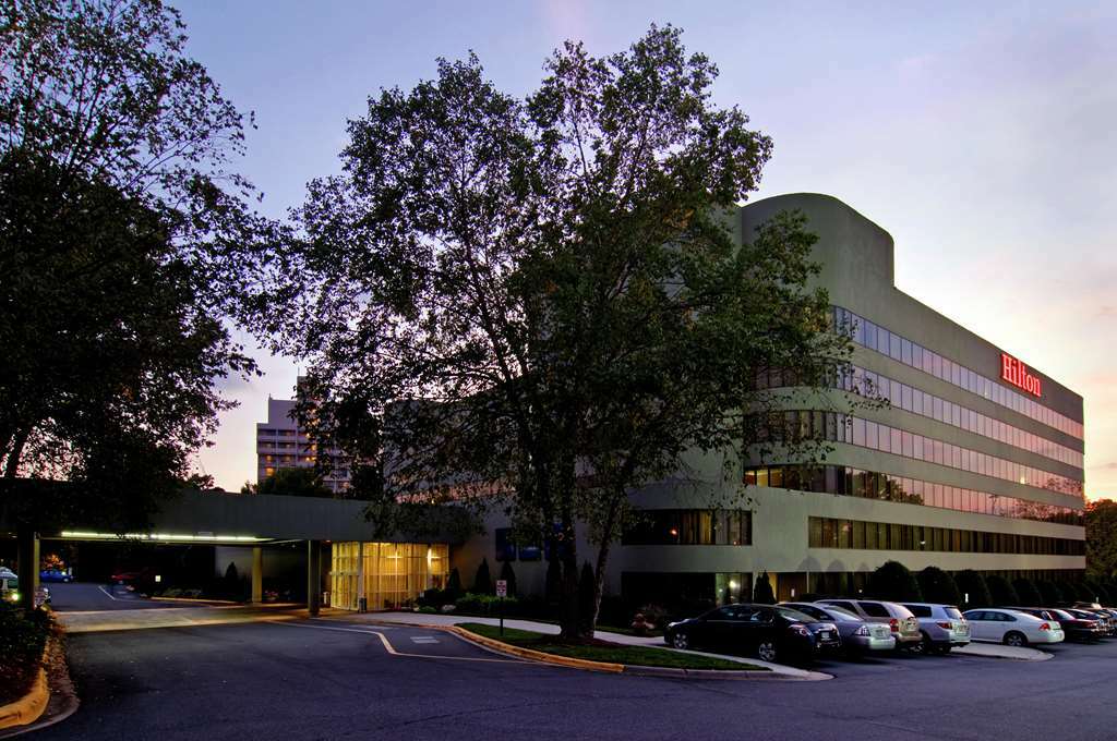 Doubletree By Hilton South Charlotte Tyvola Hotell Exteriör bild